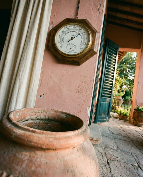 Barometer Veronese · Messing mit Holzrahmen, Aneroid-Barometer im Walnussrahmen, Ansicht 2